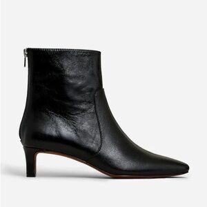 Madewell Dimes Kitten-Heel Boot in Black